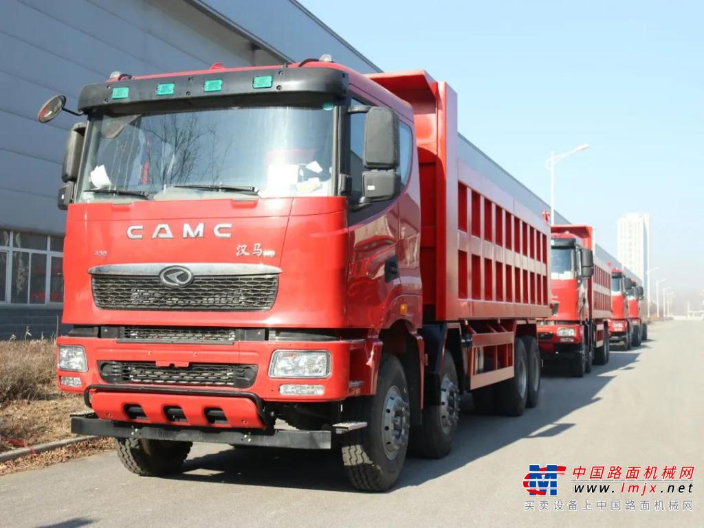 30台汉马h9自卸车交付辽宁客户-华菱重卡-工程机械动态-中国路面机械