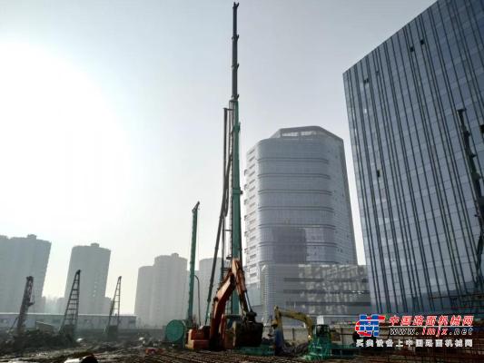 上海金泰SMC工法设备成功突破60米+等厚水泥土搅拌墙施工