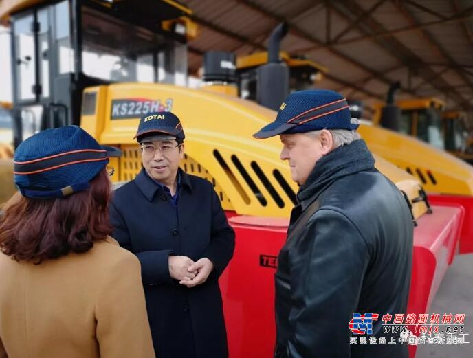 維特根(中國)機械有限公司總裁韋策圖一行到訪科泰重工