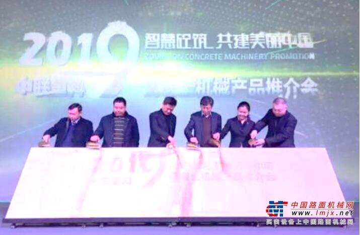 齐迎开门红 工程机械企业纷纷斩获大额订单