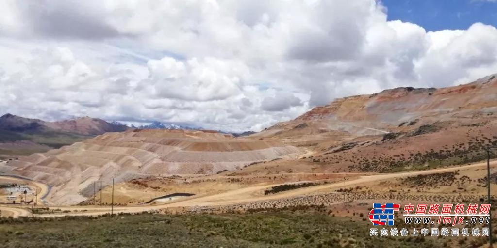 首季开门红 | 山推在秘鲁超高海拔矿区举行交车仪式