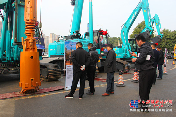 精耕细作 回馈客户 山河智能湖北保障中心深度服务湖北市场