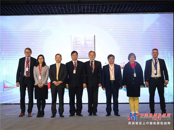 利勃海尔混凝土技术参与C-Syspro中国建筑工业化高品质建造企业联盟启动仪式