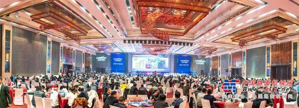 定格精彩瞬间，山河智能客户交流会成交金额已超5亿元