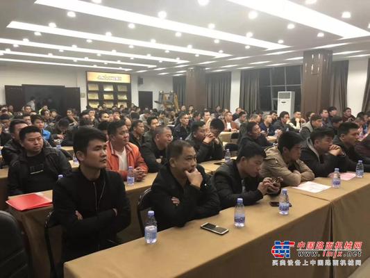 200名轮挖客户齐聚晋工总部，见证晋工轮挖品质魅力
