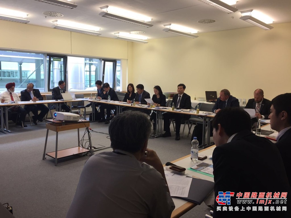 苏子孟秘书长出席洲际协会委员会(IAC)工作会议