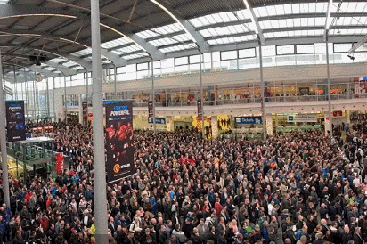 bauma 2019 | 洒向全球高端市场的“徐工金”