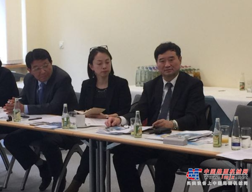 苏子孟秘书长出席洲际协会委员会(IAC)工作会议