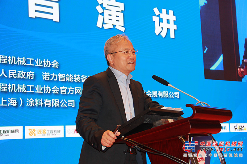 卡特彼勒全球副总裁陈其华：工程机械行业可持续发展