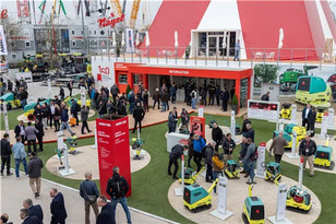 数以千计的观众参观bauma 2019安迈展台