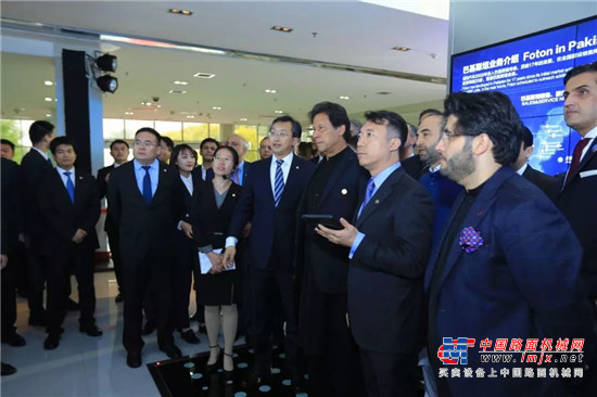 走在“中巴经济走廊”最前列：福田汽车在巴发展引巴基斯坦总理关注
