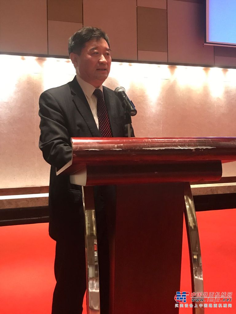 中国工程机械工业协会筑养路机械分会2019年会员代表大会成功举办