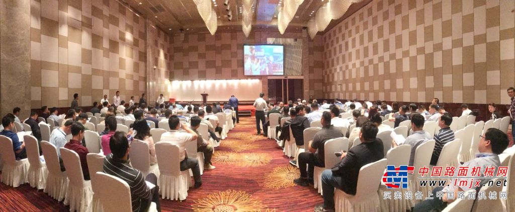 中国工程机械工业协会筑养路机械分会2019年会员代表大会成功举办