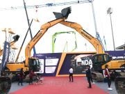 成交额超2000万！现代挖掘机在长沙国际工程机械展上受热捧