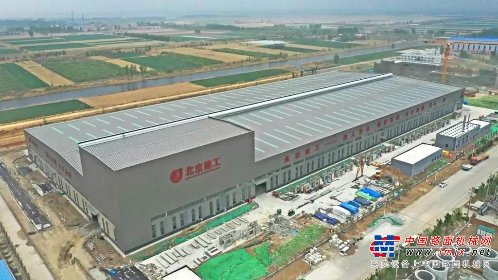 助力京津冀一体化发展 南方路机预制件专用混凝土搅拌站应用于北京建工