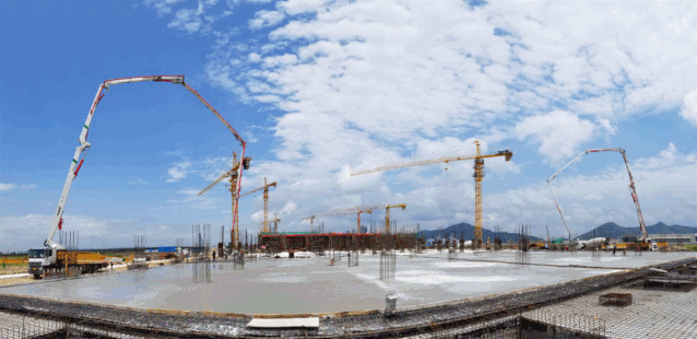 世界首例！徐工V7泵车助力湄洲湾跨海大桥建设