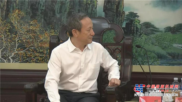 湖南省委书记杜家毫与王民座谈，共同推动制造业高质量发展