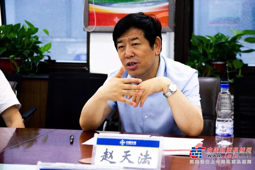 杨向阳会见中交西北区域总部总经理赵天法