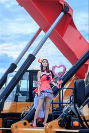 Cosplay女郎发现三一 演绎重型机械游戏人生（内附影像大赛周榜作品）