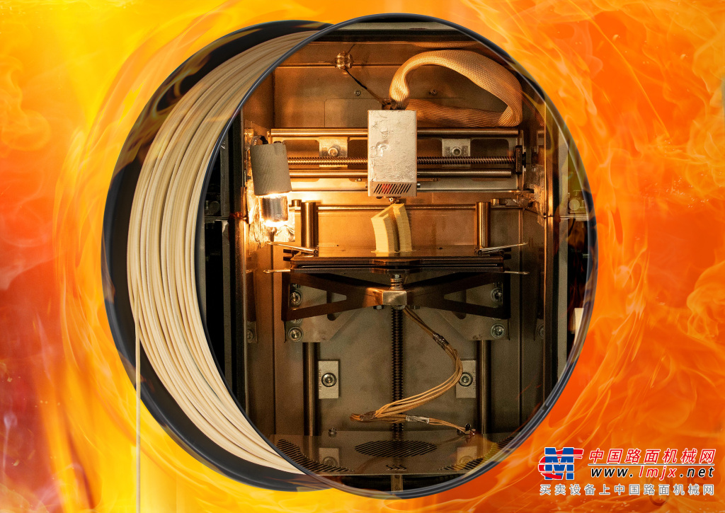 igus通过自制高温3D打印机推进耐高温线材的开发