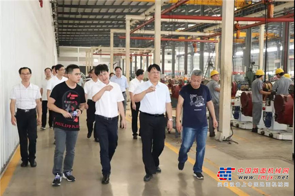 福建省委军民融合办常务副主任林杰调研组一行莅临晋工机械调研
