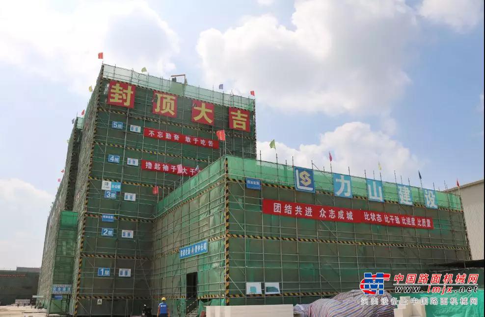 徐州市委常委、常务副市长王剑锋调度徐工消防新基地建设进度