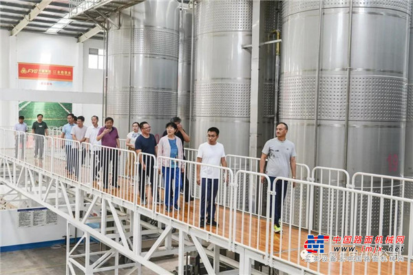 中国建设教育协会建设机械职业教育专委会一行领导来方圆集团调研