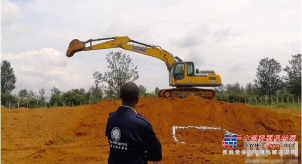 非洲开挖掘机月入20万卢旺达法郎，中国技校已去招生