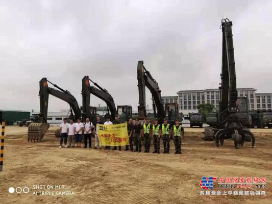 巡访厦工功勋挖掘机|厦工同心圆湘鄂皖小分队走进武警某部交通一支队