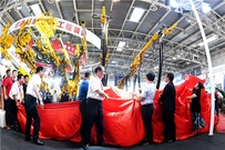 全球首台双臂混凝土湿喷机问世
