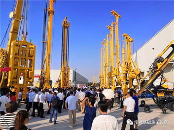 宝峨中国2019厂内展在天津举行，BG 15 H低净空旋挖钻机首次在国内展出
