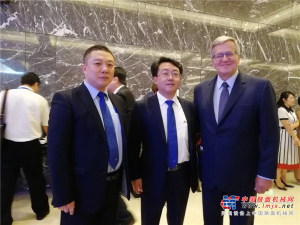 柳工与波兰建筑企业协会签署合作协议 继续深化欧洲区域立体化运营