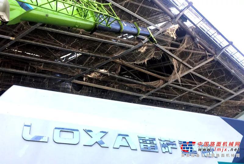 雷萨重机祝贺北京新机场正式通航！～金凤凰展翅飞翔！