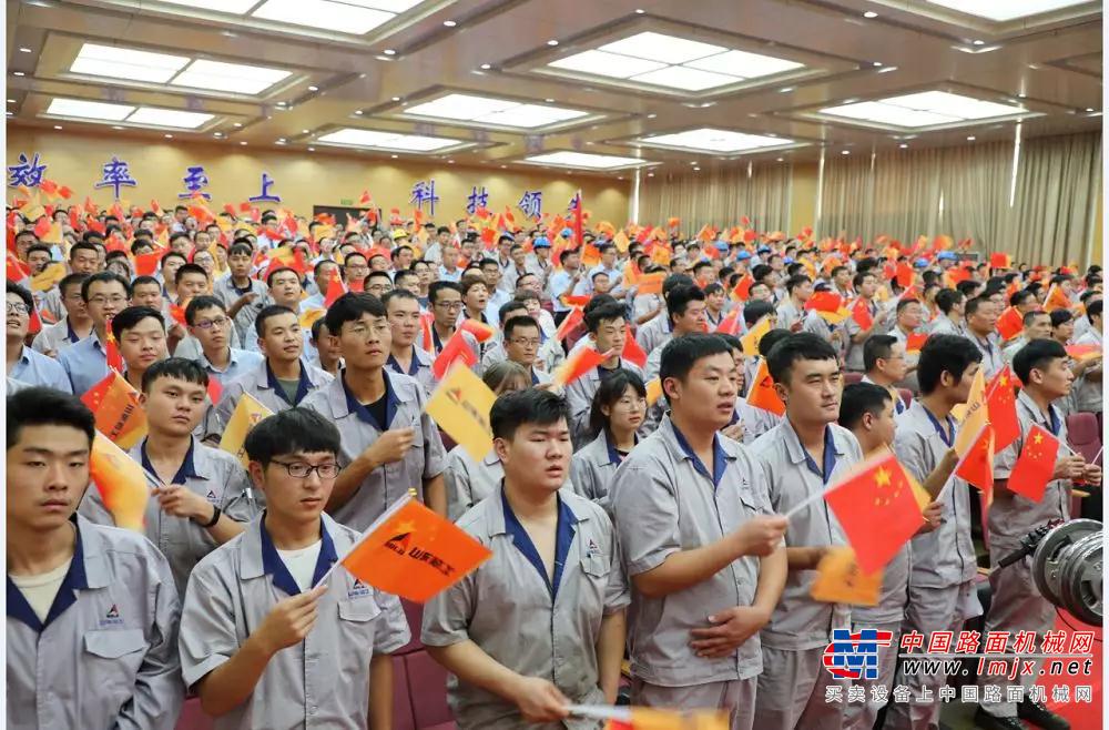 我爱你中国！山东临工2019年迎国庆职工合唱比赛隆重举行