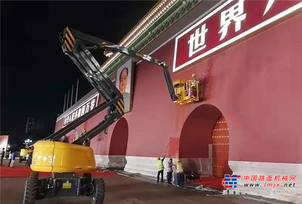 赫赫荣光，细数徐工精彩亮相国庆阅兵的动人时刻！