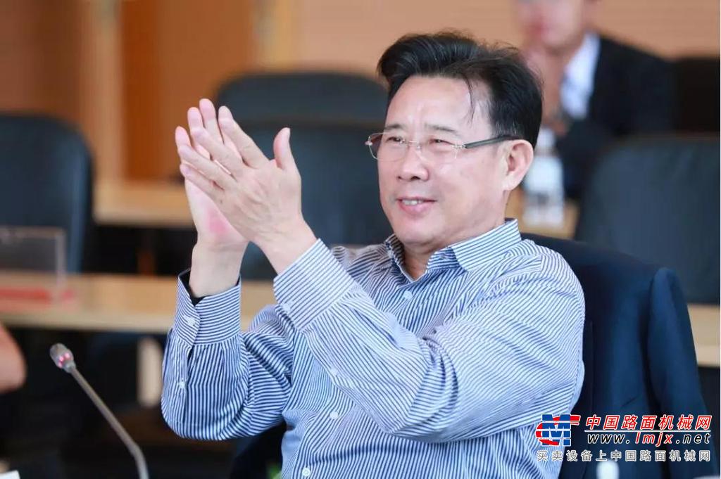 荣光！三一获授国庆联欢活动“001号感谢状”