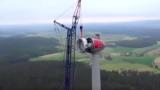 世界最大的風力發電機吊裝全過程