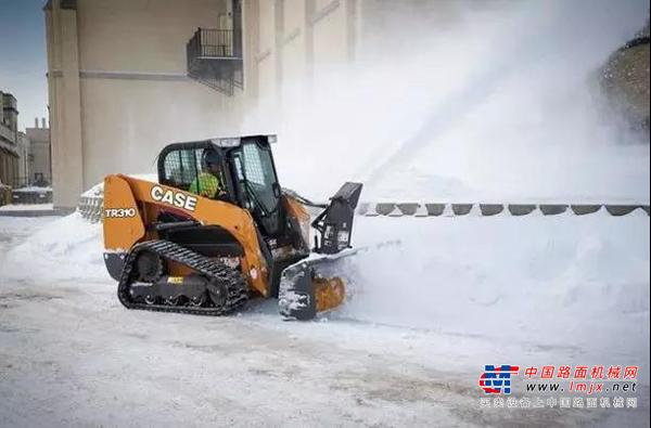 高速路清雪，凯斯准备好了！