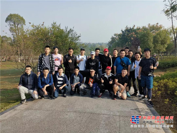 不懼前路 蓄勢待發 | 記國際營銷后備人才50公里拓展行