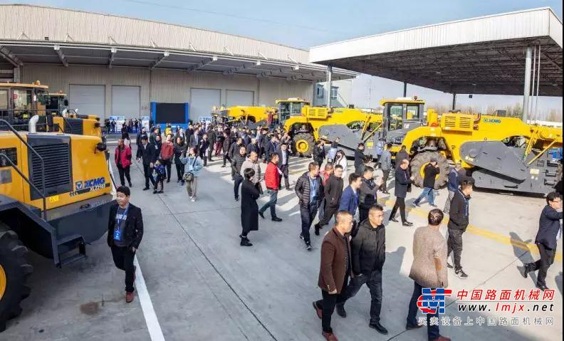 厚积迸发，携手共赢！冷再生高端客户徐工行圆满结束！
