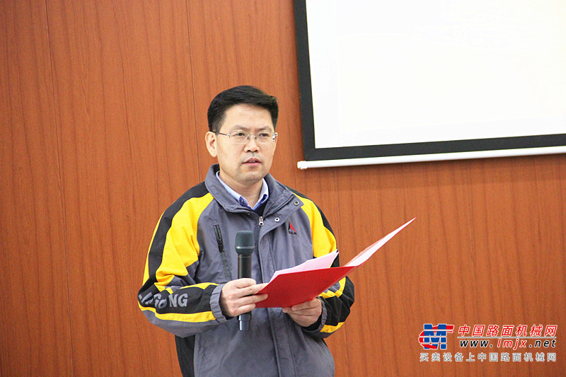 同心筑梦 授人以渔 “红色情”职业技能培训（第九期）在山东临工开启