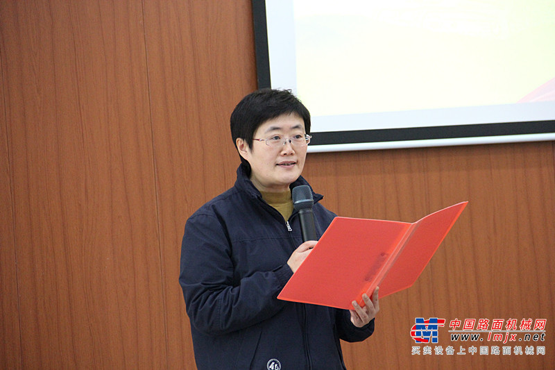 同心筑梦 授人以渔 “红色情”职业技能培训（第九期）在山东临工开启