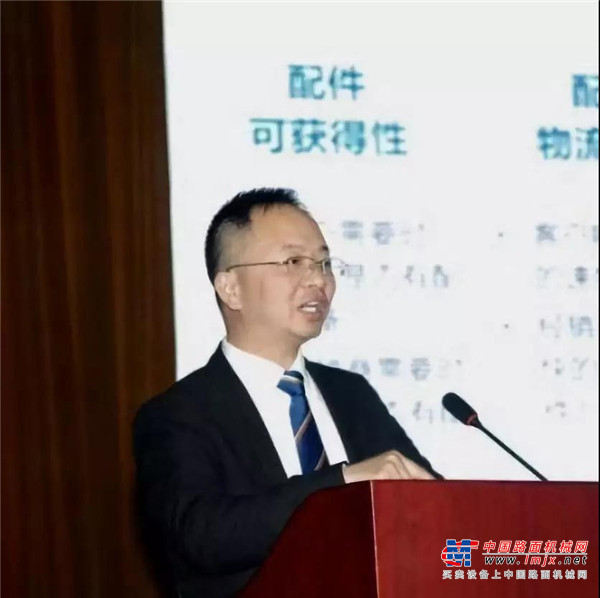 柳工高管与百余名企业家代表分享交流国际化经验