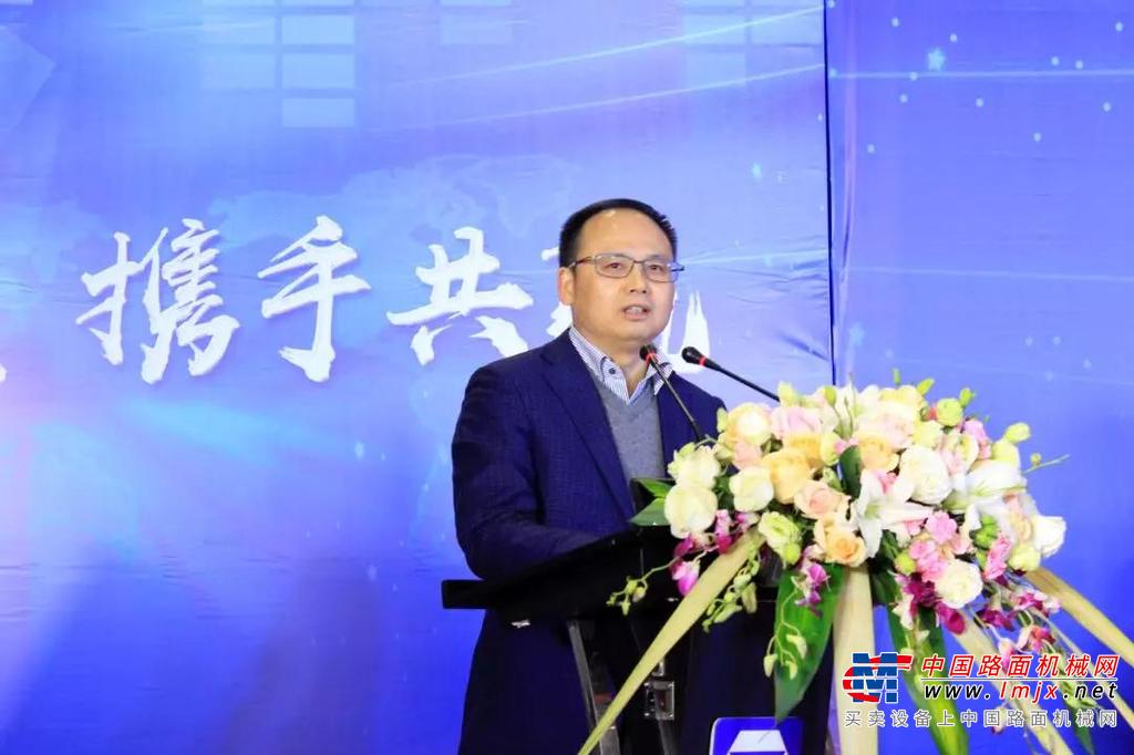 2019产销破千上新高！徐工高空作业车再获佳绩展新篇！