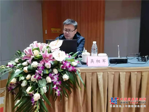 【开班】中交西安筑路机械有限公司第三十四届全国筑养路机械客户培训班开始上课啦！