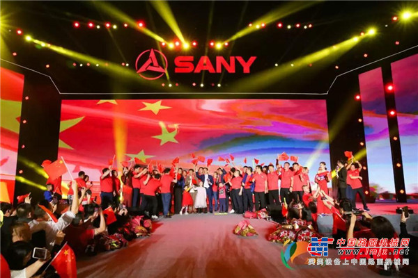 砼心砼创 共享共赢丨2019三一重工泵送年度答谢盛典点亮三亚夜空