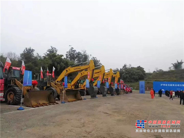 简讯 | 柳工参与全国多地重点项目建设工程