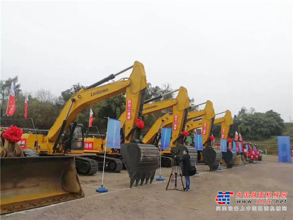 简讯 | 柳工参与全国多地重点项目建设工程