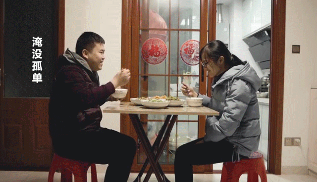 徐工：年度扎心视频，成年人的崩溃就在一瞬间