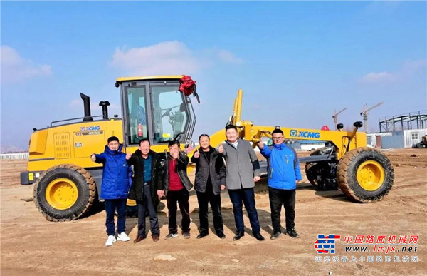 火爆！徐工平地机新春促销会席卷全国